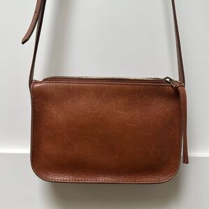 Brown leather Madewell purse.
